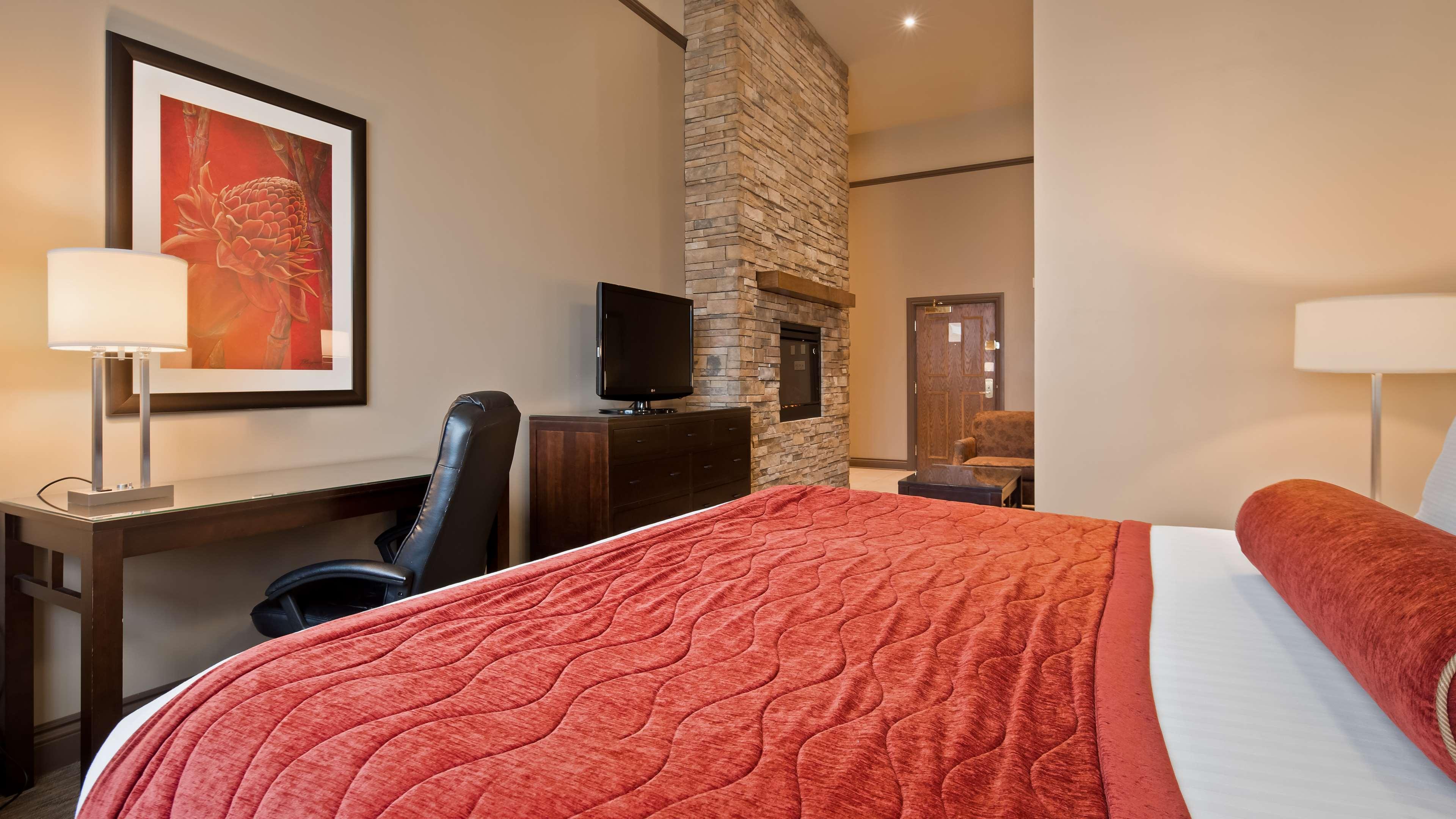 Best Western Parkway Inn & Conference Centre Cornwall Exterior photo